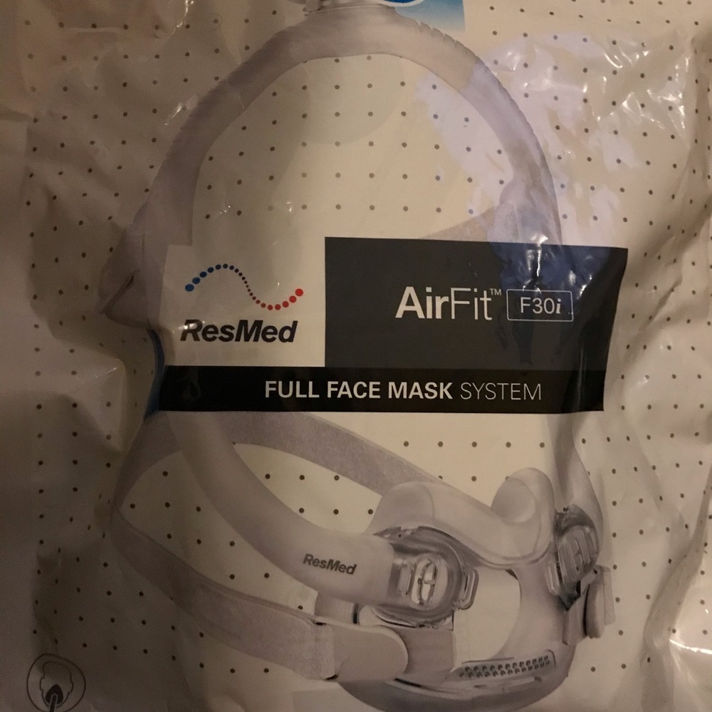 BRAND NEW AIRFIT F30i Medium